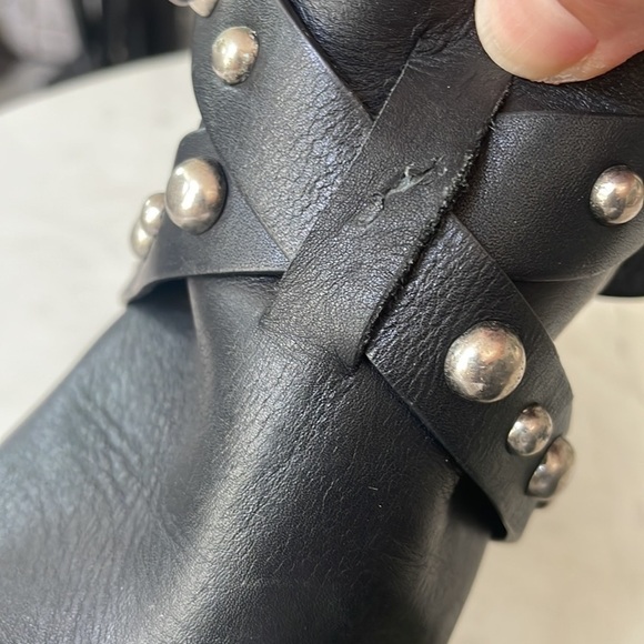 Polo Ralph Lauren Black Studded Heel Sandals - Picture 13 of 13